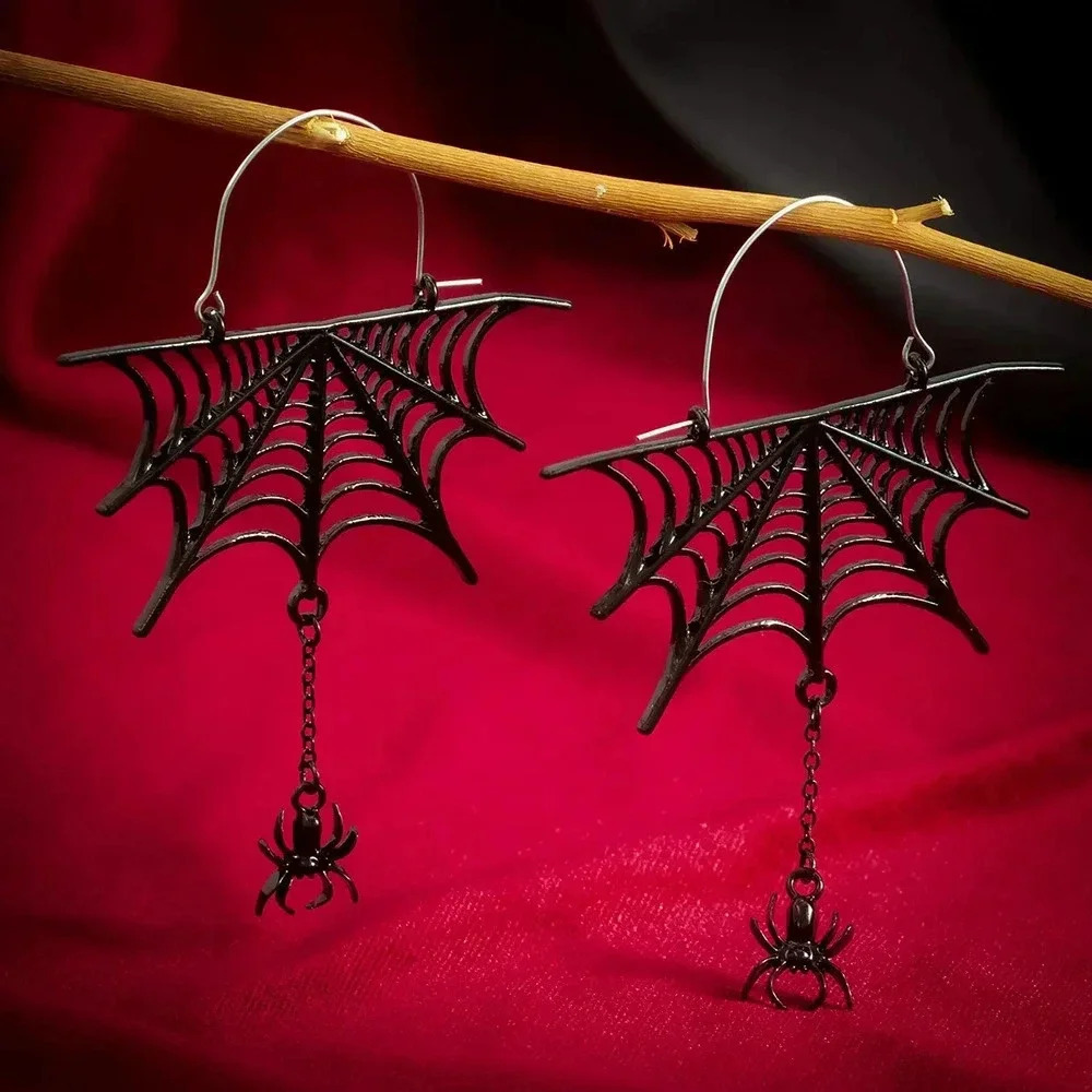 Halloween Sweet Cool Spider Mesh Fringe Earrings Dark Wind Metal Cutout - Picture 3 of 6